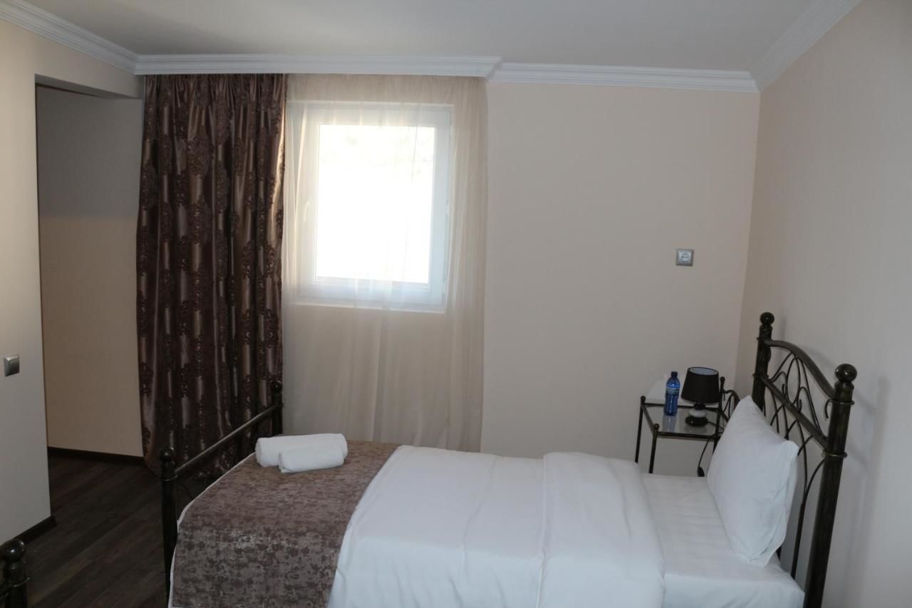 Отель Hotel Suliko Ахалцихе-19